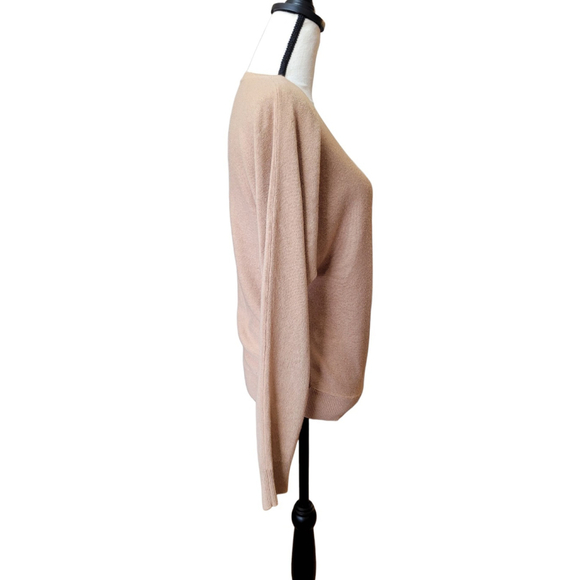 Soft cozy Forever 21 Light Brown Cozy fall Sweater size Sm - Picture 5 of 6